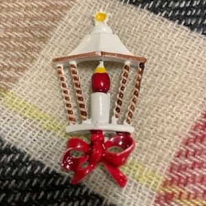 Vintage Flame Lantern Pin/Brooch